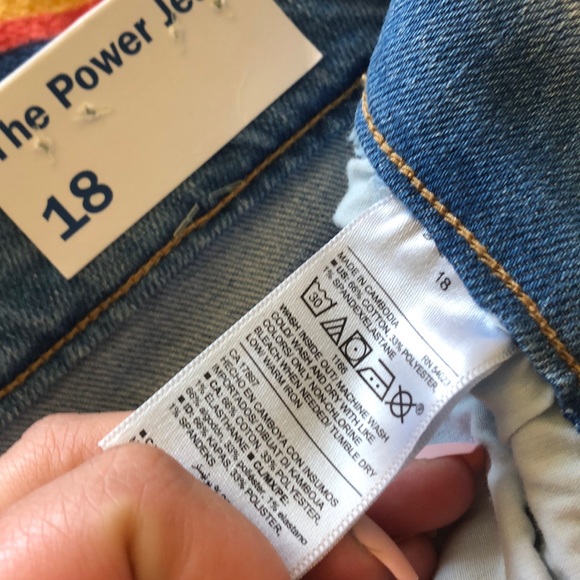 Old Navy “The Power Jean” - Picture 3 of 3